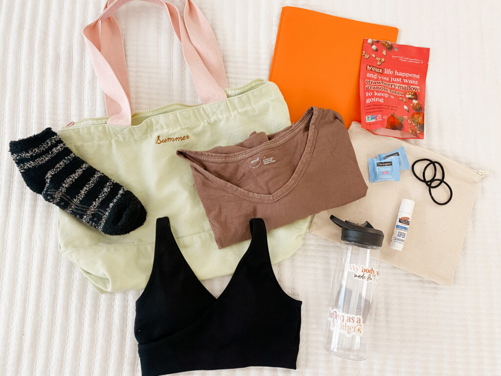 What To Pack In Your Hospital Bag: A Second-Time Mom's Guide - Coffee With  Summer